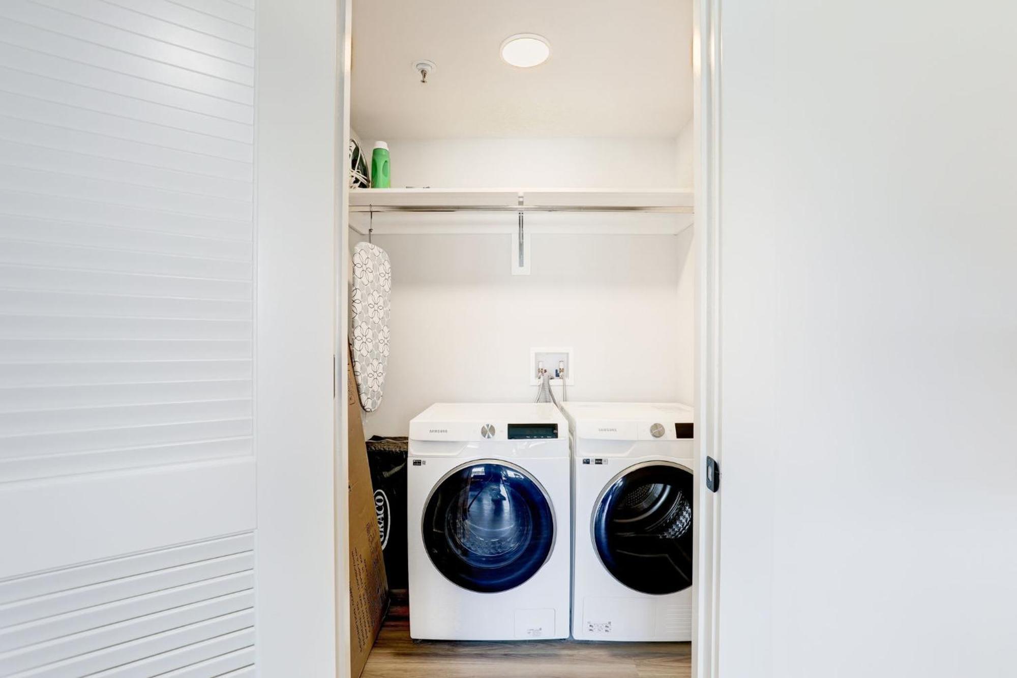 2Br Comfort Apartment In Prime Location Arlington Exteriör bild
